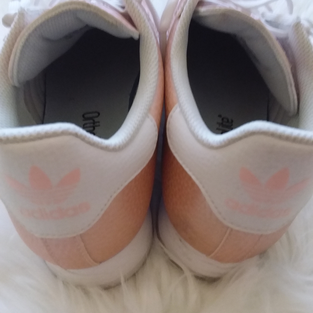 Pink gold Adidas - Picture 2 of 8